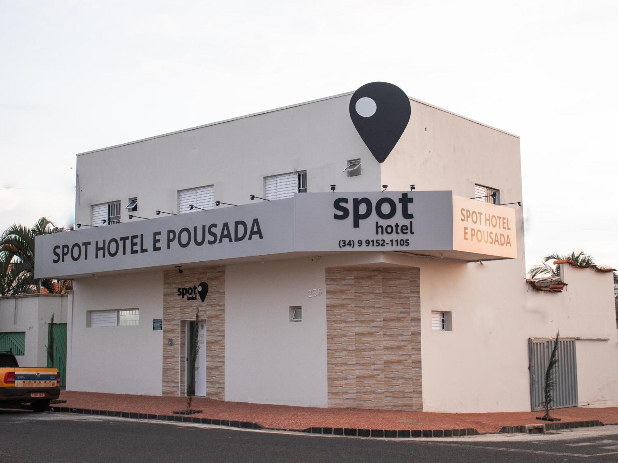 Spot Hotel E Pousada Uberlândia Esterno foto